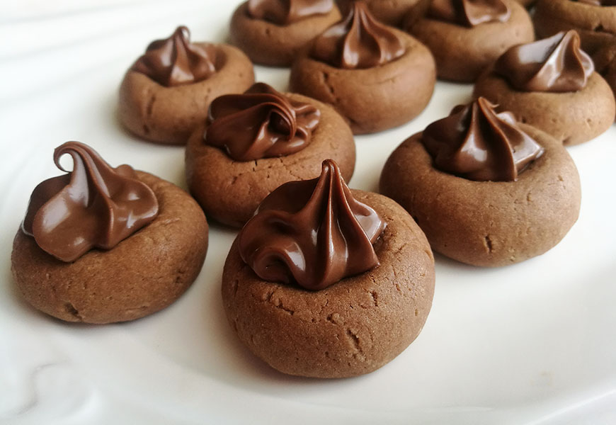 3 Ingredient Nutella Cookies